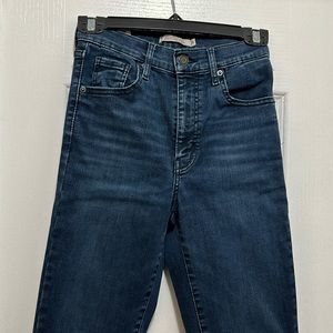 Levi’s mile high super skinny jeans size 26